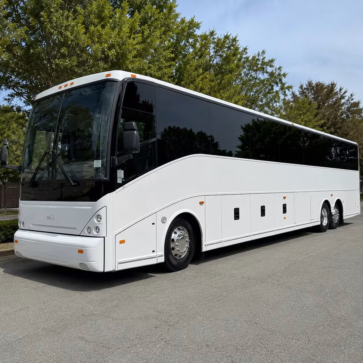 remote parking lot shuttles for large pembroke pines employers
