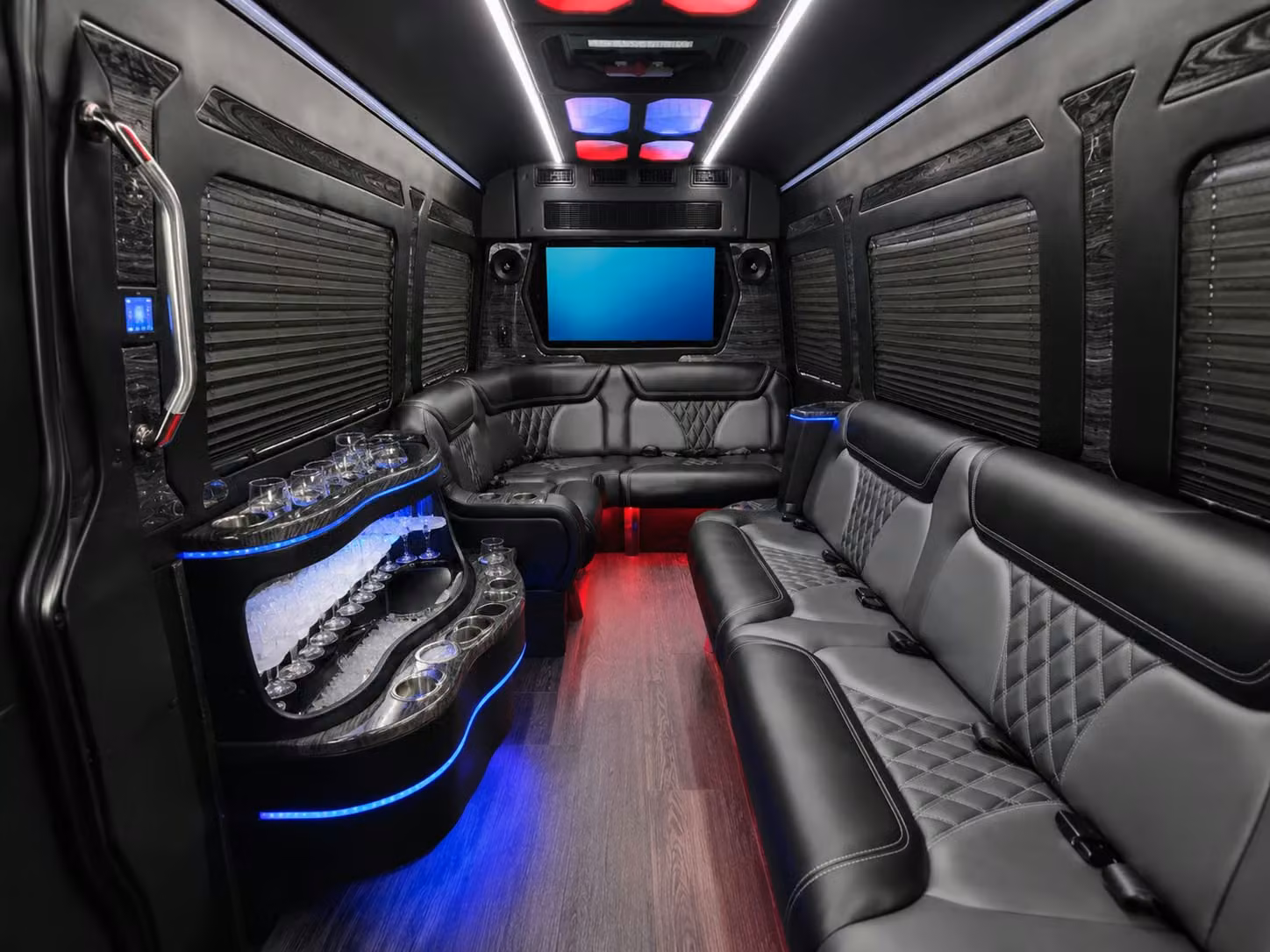view instant online quotes for prom homecoming and school event buses in pembroke pines